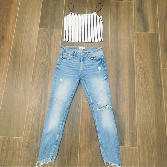 Crop top striped beige and black size small - Picture 3 of 4